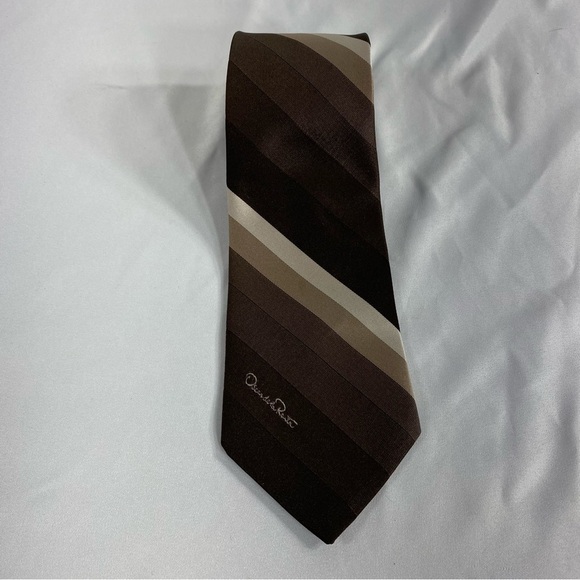 Oscar De La Renta Vintage Foulard Silk Striped Brown Neck Tie - Picture 2 of 5